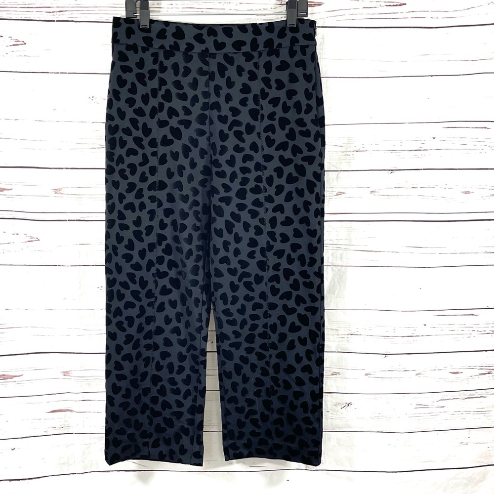 Ann Taylor Pants Womens 6 Gray/Black Velvet Heart Pattern High Rise Cropped.